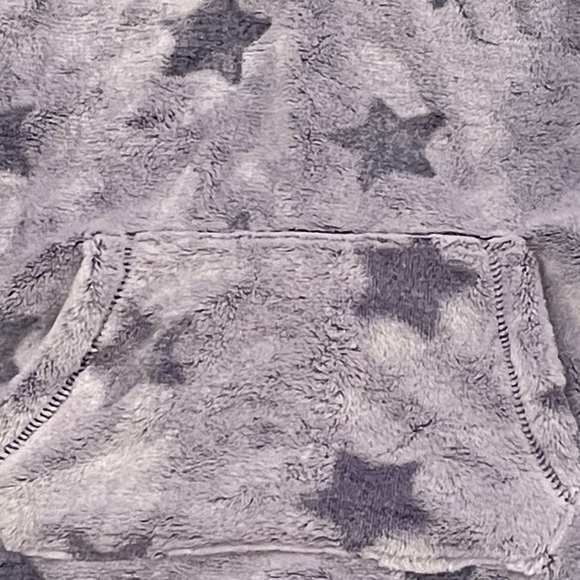 Girls Cuddly Plush Pullover Size 5/6 - Picture 2 of 5